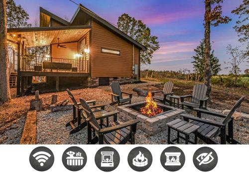 Wooded Hideaway cabin, Sevierville