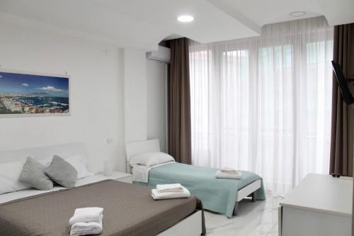 B&B Central Rooms 137, Napoli