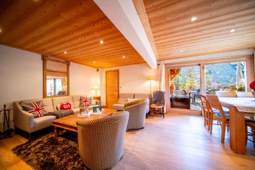 Appartement de prestige dans chalet Novalsia à Méribel avec sauna (Appartement de prestige dans chalet Novalsia a Meribel avec sauna) in เลเซเรตตา