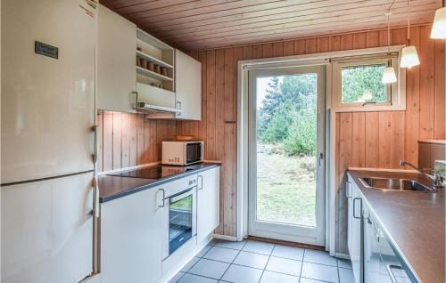Kitchen, Holiday Home Per Knoldsvej Blavand Ii in Vejers Strand