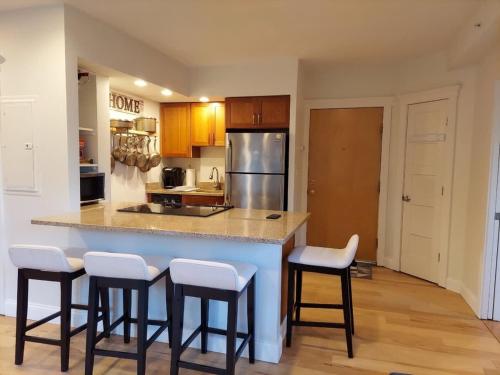 The Lookout - Private Views of Atlantic The Lookout - Private Views of Atlantic