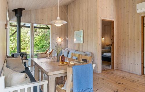  Nice Home In Sjællands Odde With Wifi in Yderby