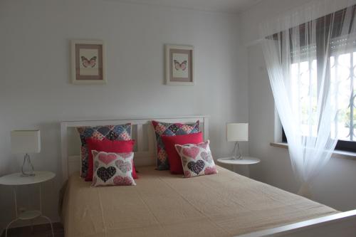  Flat between Lisbon & Cascais in 2775-595 Carcavelos