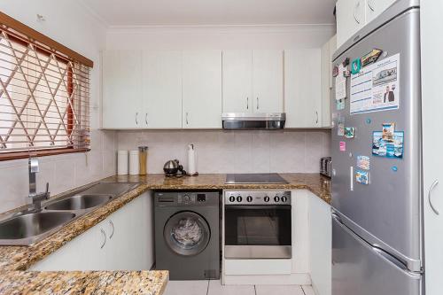 Secured 3-Bedroom Townhouse - Tap to explore photos