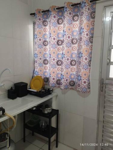 Apartamento 6 no Tremembé quarto cozinha banheiro (Apartamento 6 no Tremembe quarto cozinha banheiro) in เตรเมมเบ