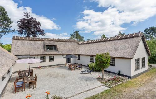  Beautiful Home In Nykøbing Sj With Kitchen in Nykøbing Sjælland