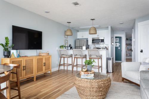 Stunning Waterfront, Updated TC Condo with Pool! in Traverse City, USA