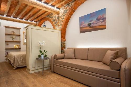 LE STANZE D'ORO - Amore in Porta Crucifera