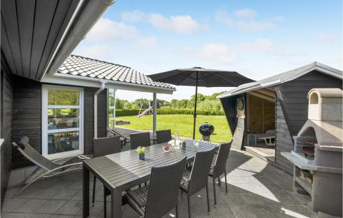 Exterior view, Holiday Home Tarm 49 in Skuldbol