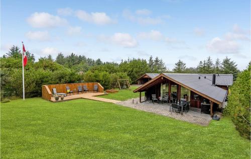 Holiday Home Ingeborgvej Løkken Xii – khách sạn tại Hvorup Klit