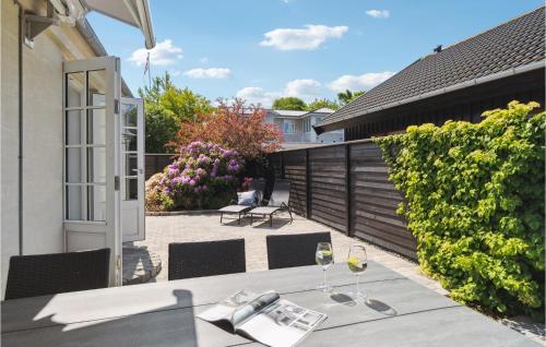  3 Bedroom Gorgeous Home In Gilleleje in Gilleleje