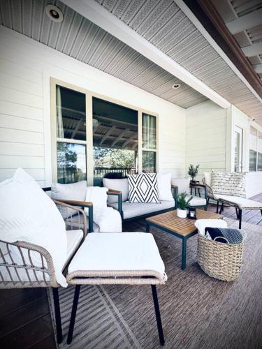 The Den at Fox Hollow - Private Pool The Den at Fox Hollow - Private Pool