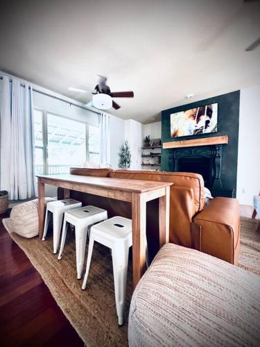 The Den at Fox Hollow - Private Pool The Den at Fox Hollow - Private Pool