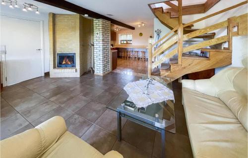Holiday Home Lidzbark Warminski Haus Am See Klebowo in Лідзбарк Вармінскій