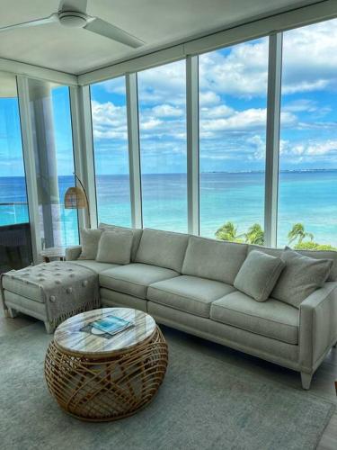 3-Bedroom Condo with ocean view - image 2