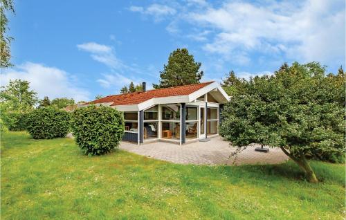  Cozy Home In Skælskør With Kitchen in Skælskør
