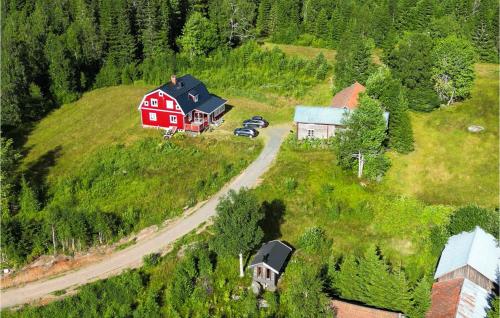 3 Bedroom Awesome Home In Nybofjäll – khách sạn tại Mjolnartorpet