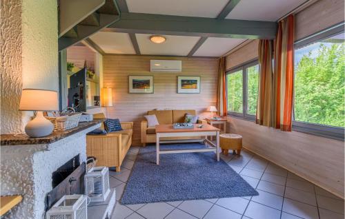 Three-Bedroom Holiday home Kirchheim with a Fireplace 04 - image 3
