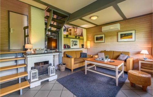 Three-Bedroom Holiday home Kirchheim with a Fireplace 04 - image 11