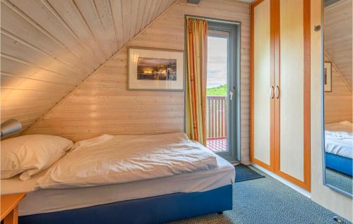 Three-Bedroom Holiday home Kirchheim with a Fireplace 04 - image 13