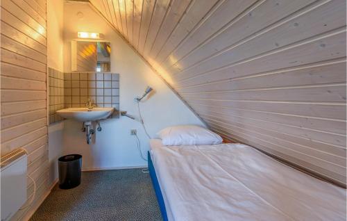 Three-Bedroom Holiday home Kirchheim with a Fireplace 04 - image 14
