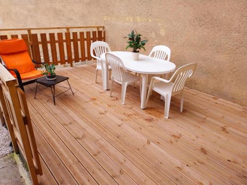 L'Escapade Jurassienne in Maynal