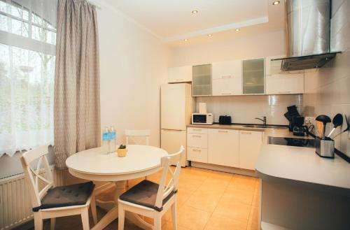 70m² 2 spavaća soba, 1 privatna kupaonica Apartman u Kalnabeites
 (Little Swiss) in Sigulda