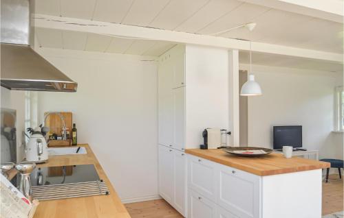  Gorgeous Home In Idestrup With Kitchen in Bøtø By