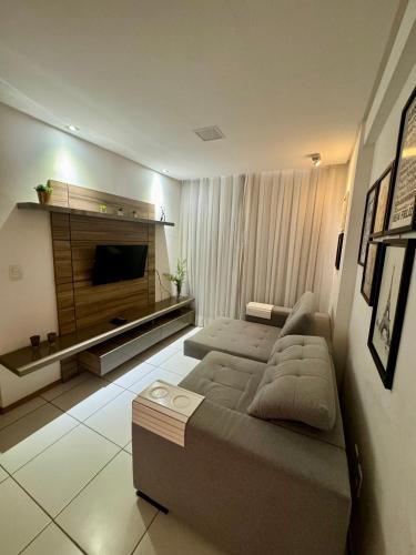 共用Lounge/電視區, Apartamento 2 quartos a 4 minutos do mar de Maceió (Apartamento 2 quartos a 4 minutos do mar de Maceio) in 聖若熱
