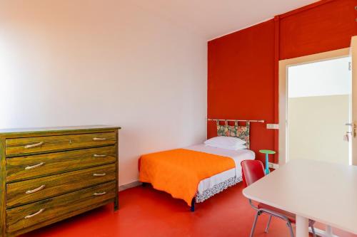 1 twin bed