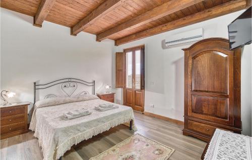 Eight-Bedroom Holiday Home in Torchiara - image 13