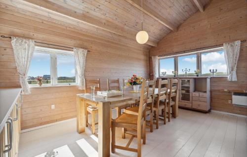 cuina, Three-Bedroom Holiday Home In Ulfborg in Ulfborg