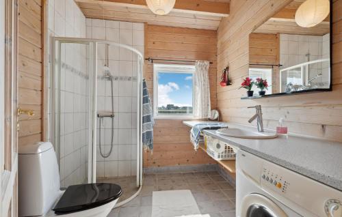 cuina, Three-Bedroom Holiday Home In Ulfborg in Ulfborg