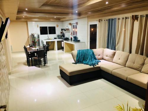 Attrezzature e servizi, Isabella Hostel and Pool in Alto Boquete