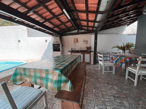 Létesítmények, Casa completa com Piscina e Área de Churrasco (Casa completa com Piscina e Area de Churrasco) in Praia do Lazaro