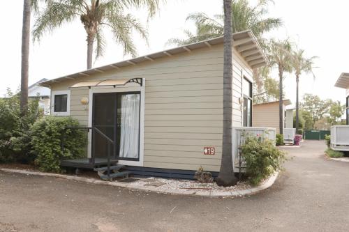 Injune Motel in Inģuna