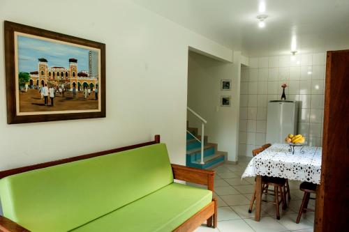 Duplex Room - White Building image 2