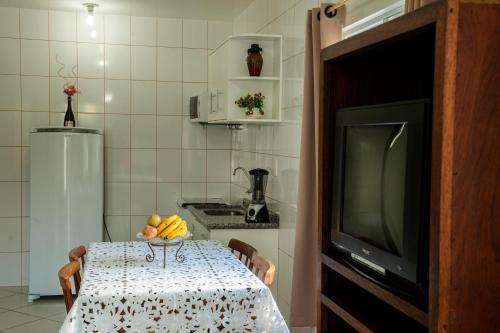 Duplex Room - White Building image 4