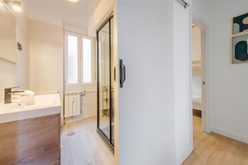 Nuevo Apt para 7pax en La Latina-Centro de Madrid - image 2