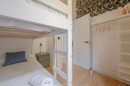 Nuevo Apt para 7pax en La Latina-Centro de Madrid - image 5