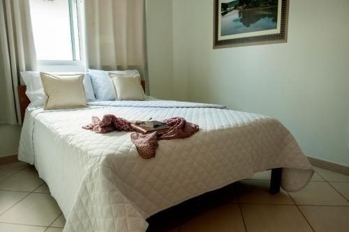 Duplex Room - White Building image 7