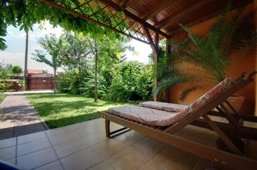 Garden, Villa Viola Spa&Garden in Gyula
