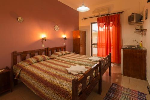 Savas Rooms - image 6