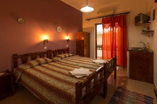 Savas Rooms - image 7
