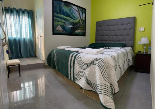 Hotel El Parque Constanza in กอนสตันซา