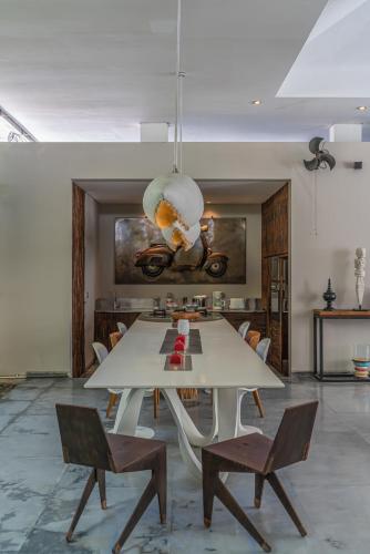 Villa room in Villa Kala - Luxurious Art Designed Villa in Berawa