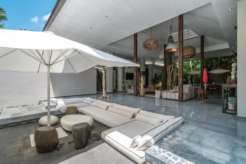Luxurious Art Designed Villa in Berawa