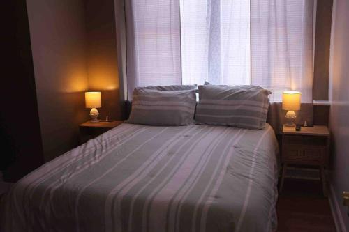 2 Bedroom Apartment In Heart of Town in Morgantown, USA