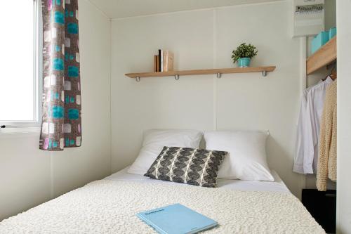 Mobile Home Economic (5 persons) image 6