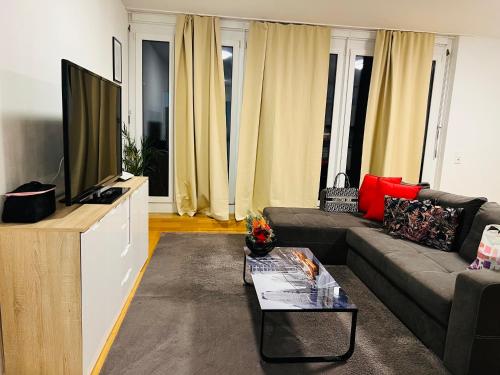 Cocoon 77 Apartments, Stuttgart (photo 5)